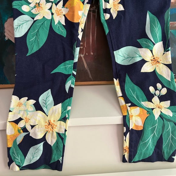 Old Navy Pixie Pants Jeans Chic Lemon Print Size 10 Stretch Skinny - Picture 2 of 16